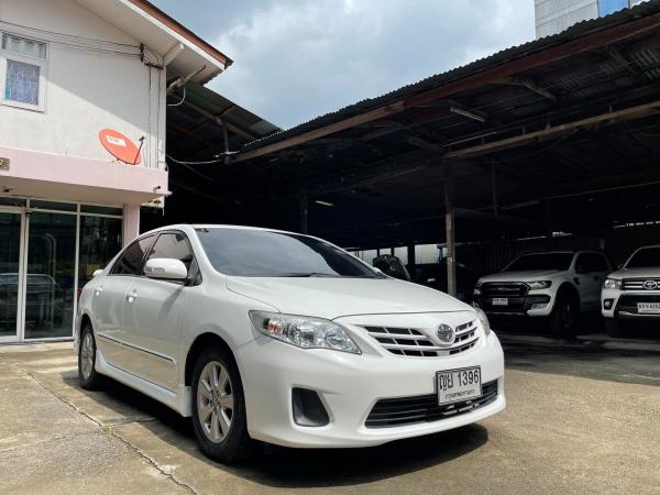 ขาย TOYOTA YARIS ATIV 1.2 E ปี2011 เกียร์AT สีขาว ไมล์10000กม กรุงเทพ