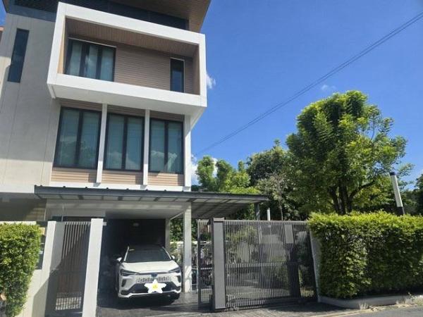 ให้เช่าบ้านเดี่ยว 3 ชั้น 450 ตรม. The AVA residence ดิเอวา เรสซิเดนซ์ สุขุมวิท 77 ใกล้ MRT ศรีนุช