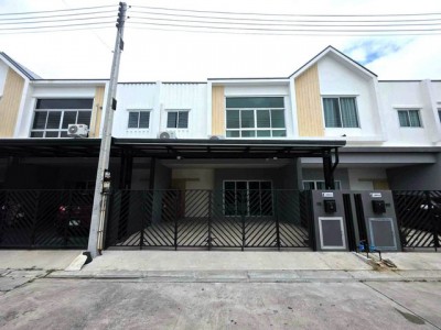 บ้านให้เช่า หมู่บ้าน The Gable บ้านบึง ทำเลดี โซนบ้านบึง ใกล้แยก M16 บ้านสวย ตกแต่งครบ พร้อมเข้าอยู่
