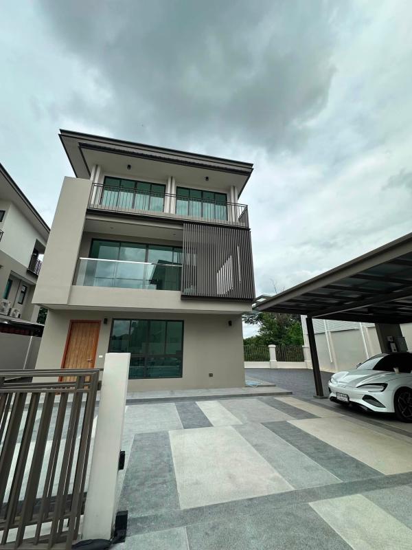 BS1077 ขายบ้านใหม่ไม่เคยเข้าอยู่ บ้านเดี่ยวหรู 3 ชั้น AQ Arbor สวนหลวง ร.9 พัฒนาการ หลังริม พื้นที่ใหญ่สุดในโครงการ