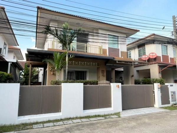 ให้เช่า บ้านแฝด สไตล์ บ้านเดี่ยว 2 ชั้น หมู่บ้านมัลดีฟส์ ปาล์ม บางนา วงแหวน