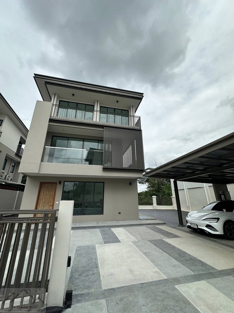 T26-605 ขาย บ้าน - ใกล้กับ ใกล้สวนหลวง ร.9 ชั้นที่ 1 97 ตารางวา