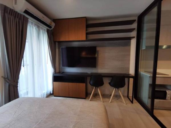 Life One Wireless 16th Floor Fully Furnished Smart Storage Near BTS Ploenchit