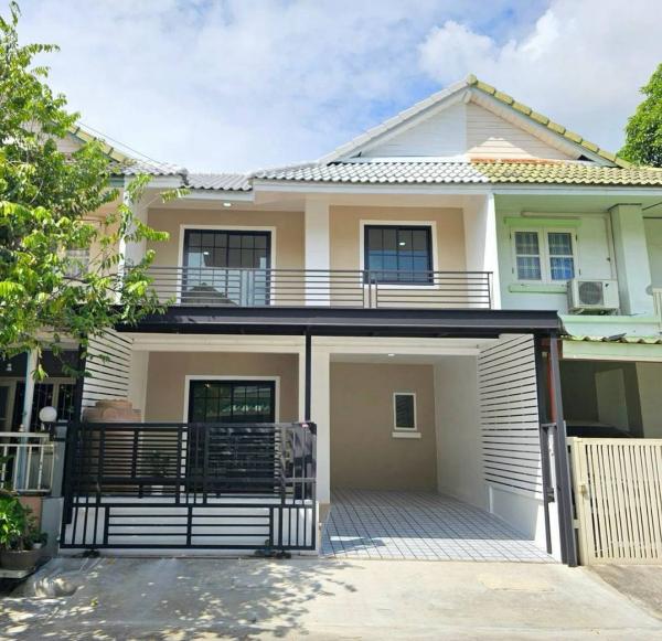 ขายทาวน์เฮาส์ 2 ชั้น พฤกษา 25 ซอยกันตนา-บางใหญ่ รีโนเวทแต่งใหม่พร้อมอยู่ ฟังก์ชันพิเศษมีระเบียงทั้งหน้าและหลัง